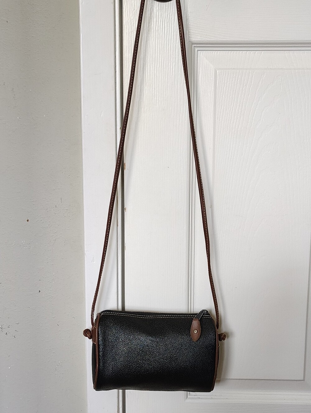 Vintage 80s/90s Esprit Barrel Crossbody Bag - Picture 3 of 5